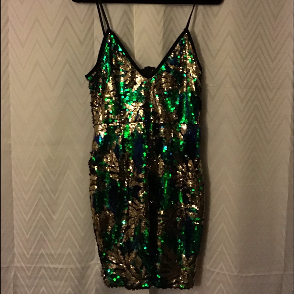 Sparkling pieces